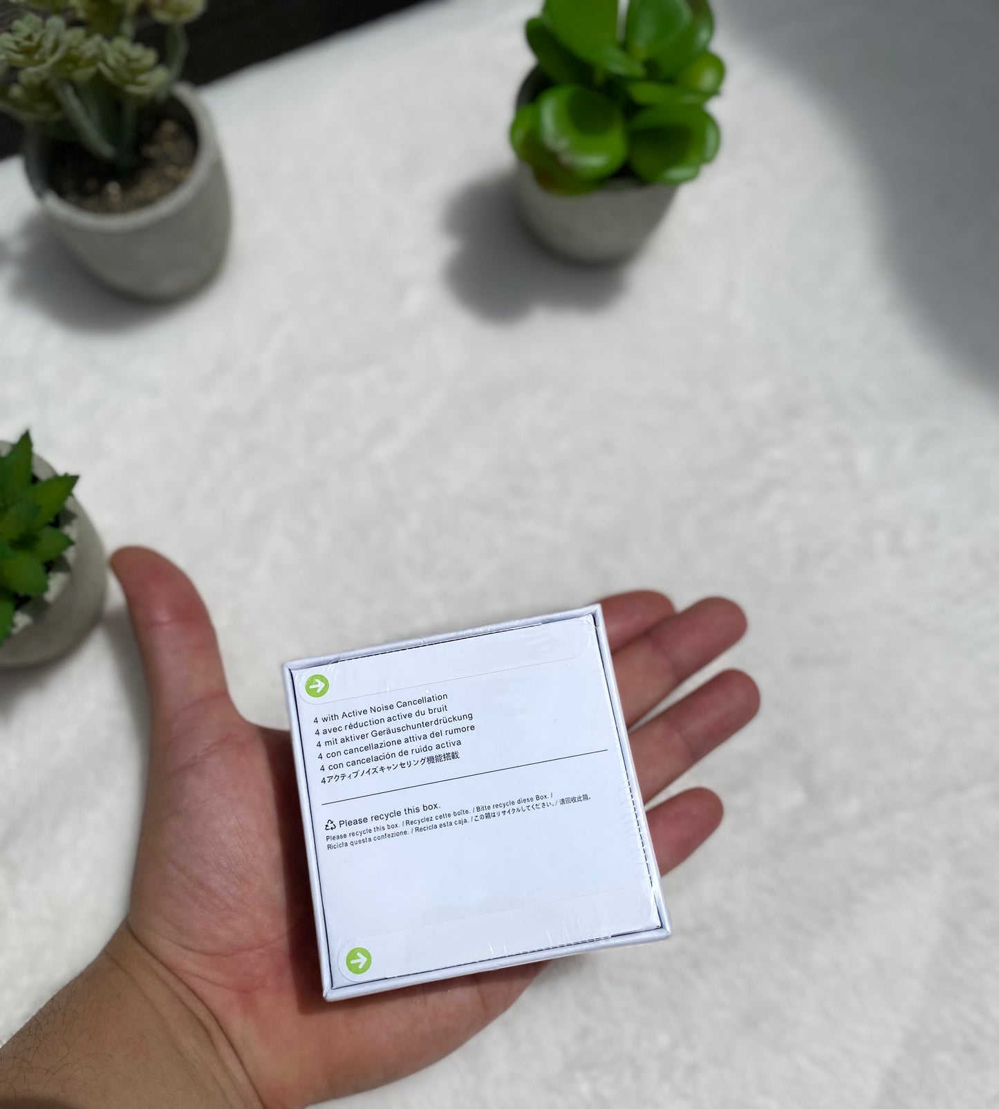 🎧 Audífonos inalámbricos Serie 4 + Forro protector incluido